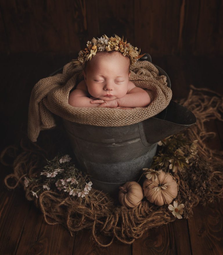 What Actually Happens at a Newborn Photography Session (And Everything Else You Were Afraid to Ask)