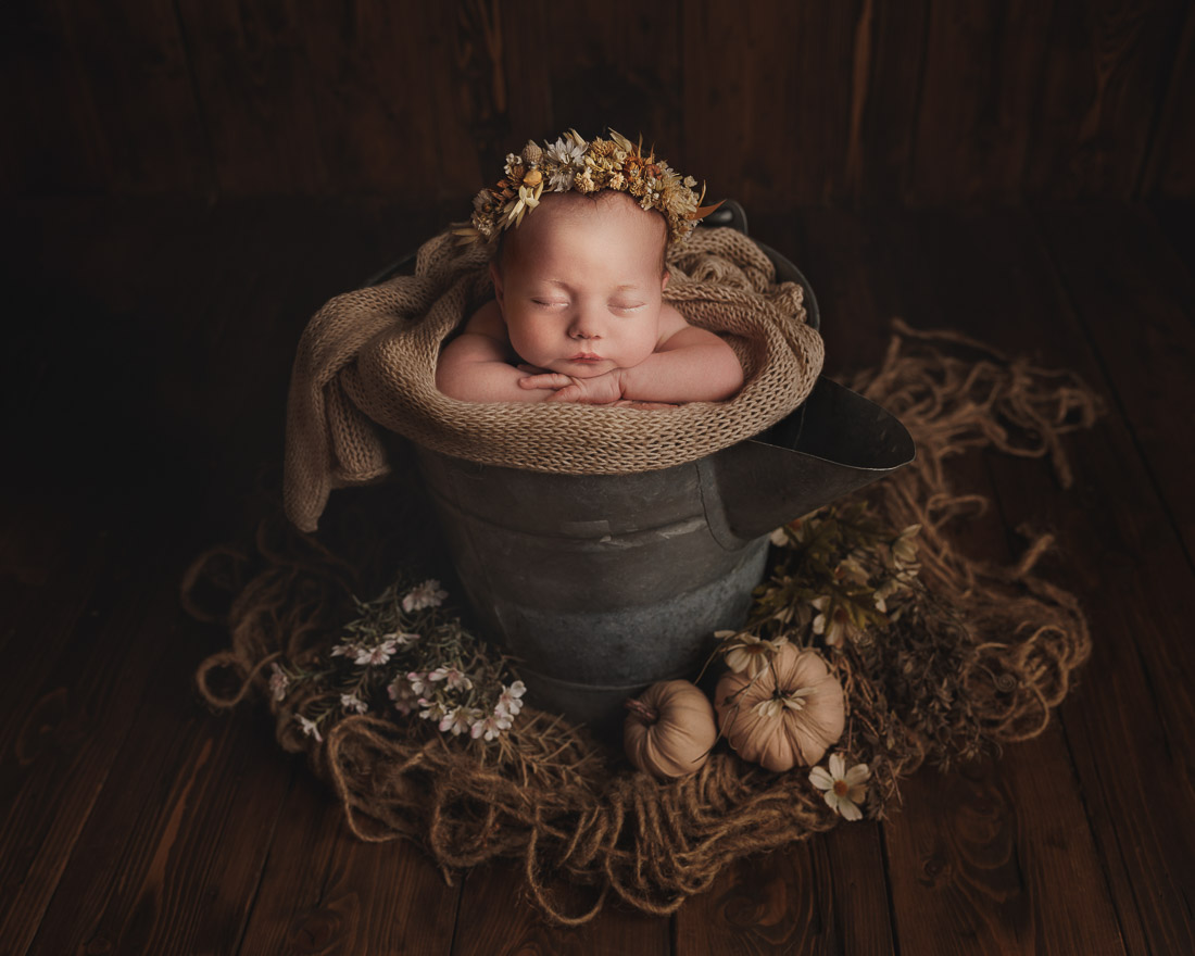 What Actually Happens at a Newborn Photography Session (And Everything Else You Were Afraid to Ask)